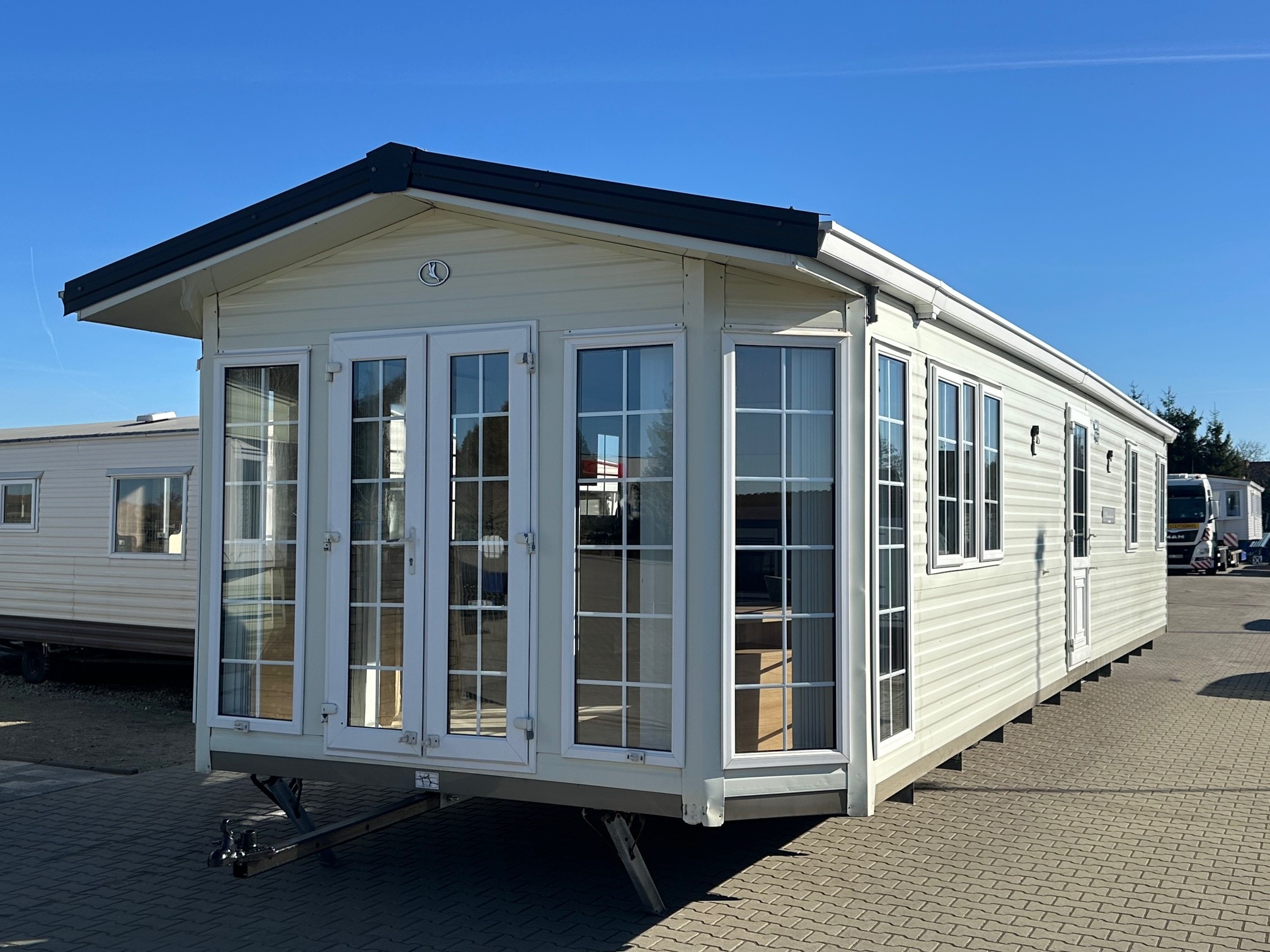 Winterfeste Mobilheim BK SHERATON 11,80 x 3,70 m mit Zentralheizung